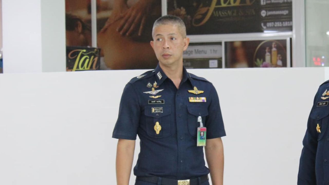 โปรดเกล้าฯ รับโอน 'ธนพงศ์ พลกนิษฐ' เป็นนายทหารปฏิบัติการพิเศษ พระราชทานยศ พล.อ.ต.