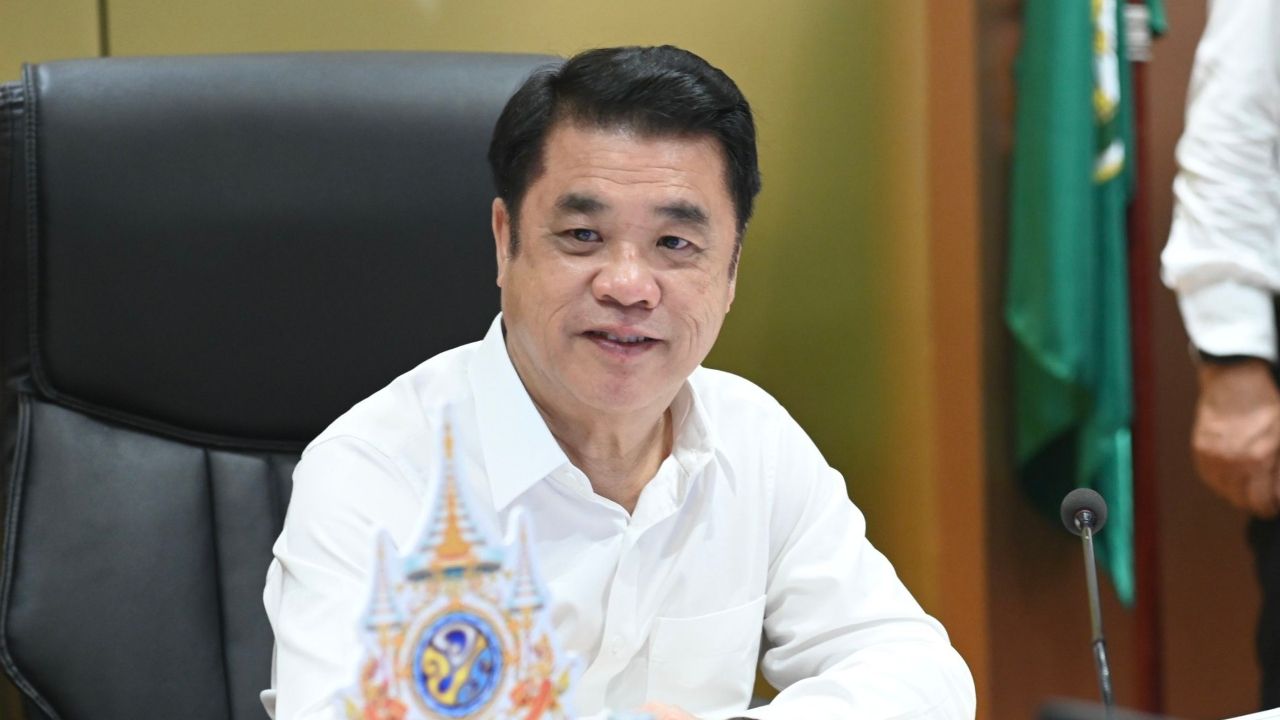 'สุริยะ' กางแผนรับมือ 'ซูเปอร์เอลนีโญ' สั่งระดมสรรพกำลังช่วยเกษตรกรทั่วประเทศ