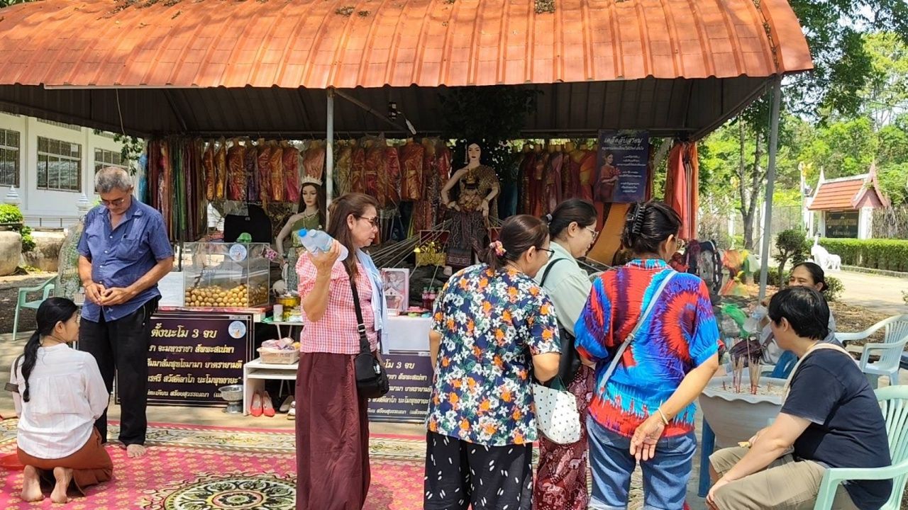 สาวดวงเฮงได้โชค 3 งวดติด มาแก้บน 'แม่ตะเคียนทอง' ไม่ลืมส่อง 'เลขเด็ด' ลุ้นอีก