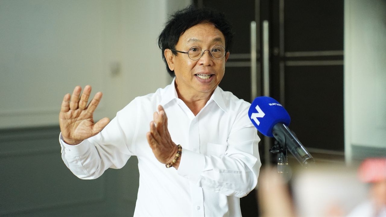 ประชาธิปัตย์ ร่วมลงชื่อ 'พรรคประชาชน' ตั้ง กก.ไต่สวนอิสระ สอบ 'ป.ป.ช.' ปมตีตกคดี 'ศักดิ์สยาม'