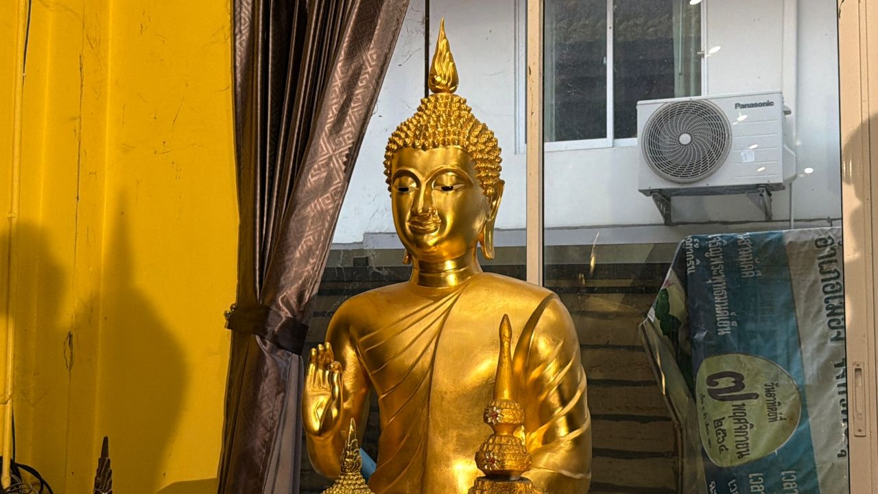 ช็อก หล่อพระเกศทองคำ หนักเกือบ 50 บาท แต่กลับได้ทองเหลือง