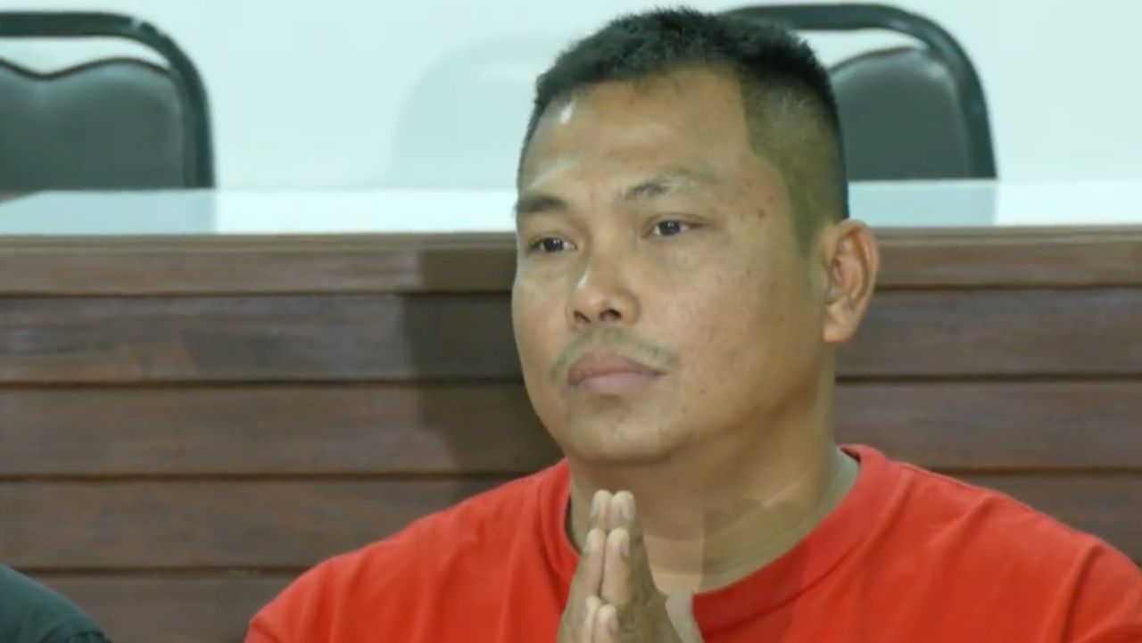 'เบิร์ด วันว่างว่าง' พบตำรวจ น้ำตาซึม ยกมือขอโทษ ทำเสียภาพลักษณ์ชาวพระประแดง