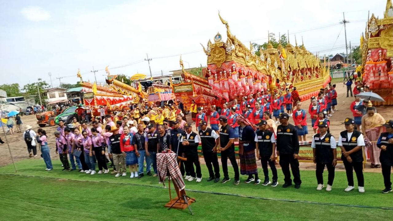 เปิดงาน 'ประเพณีบุญบั้งไฟ' อ.โนนแดง พร้อมสืบสานประเพณีขอฝนของภาคอีสาน