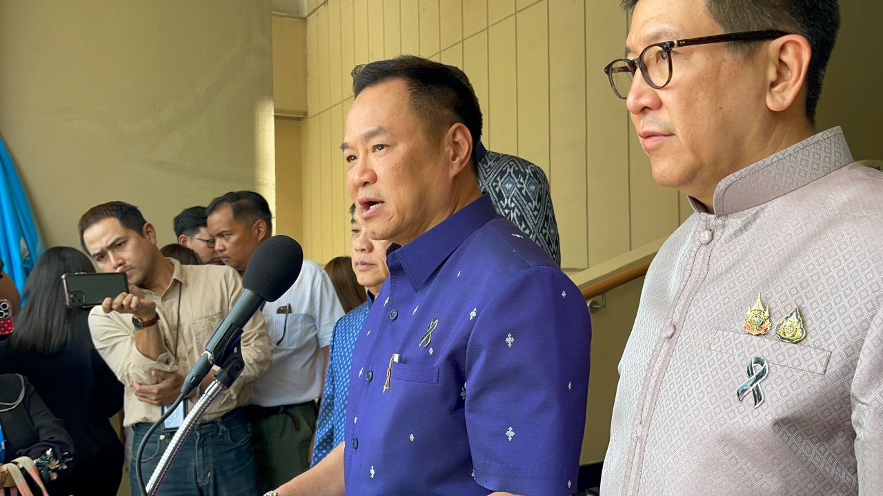 'อนุทิน' ผนึก 'สุริยะ' เร่งแก้ปัญหาราคาปุ๋ย มั่นใจเกษตรกรมีใช้ทันฤดูกาลเพาะปลูก