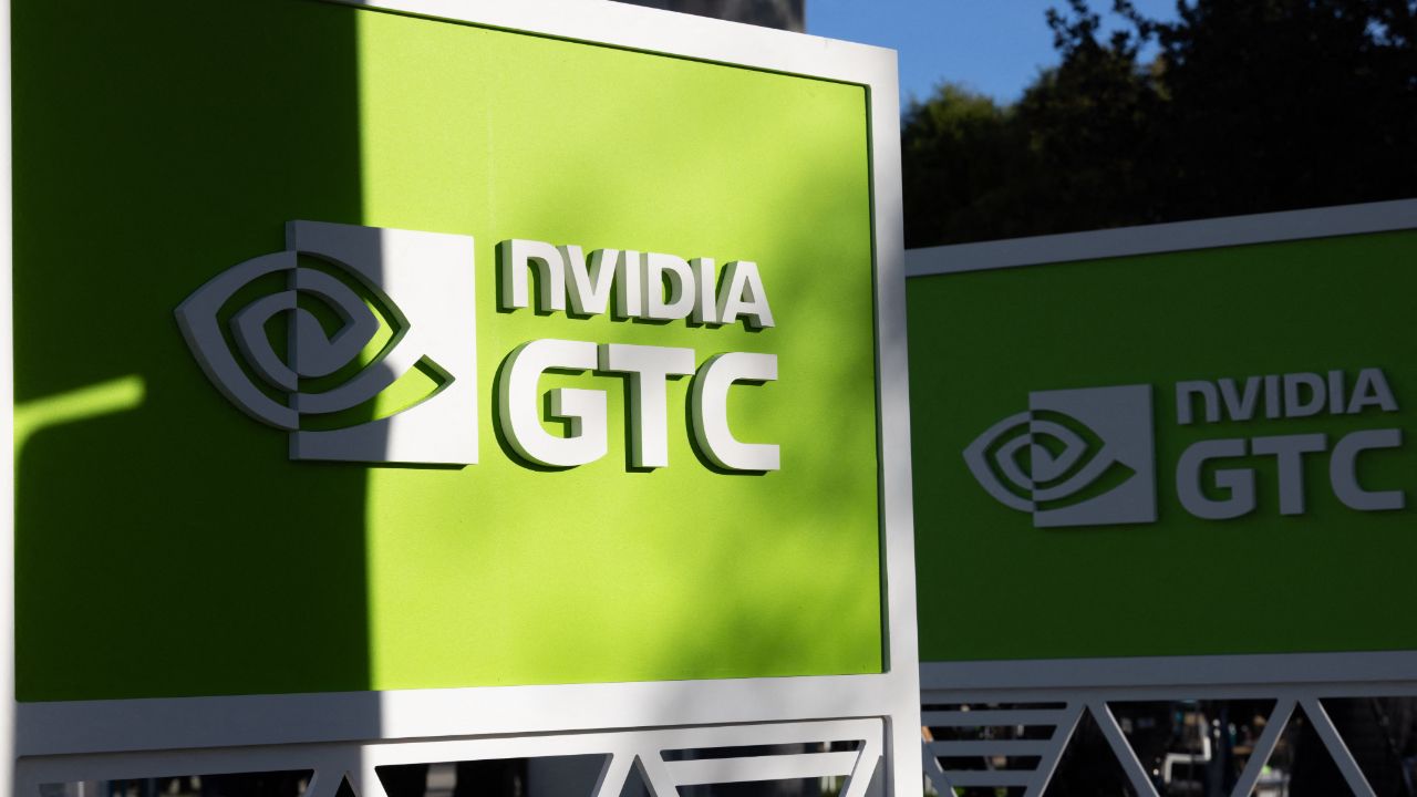 บลูมเบิร์กเผย สหรัฐฯ สงสัยไทยเป็นทางผ่านลักลอบส่งชิป Nvidia ให้ Alibaba ในจีน