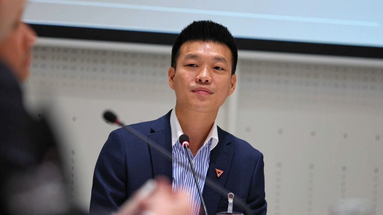 'เท้ง' ฟุ้งพรรคประชาชนมาฟูลทีม ตอบปมโพล 'ชัชชาติ' นำห่าง 'ชัยวัฒน์'