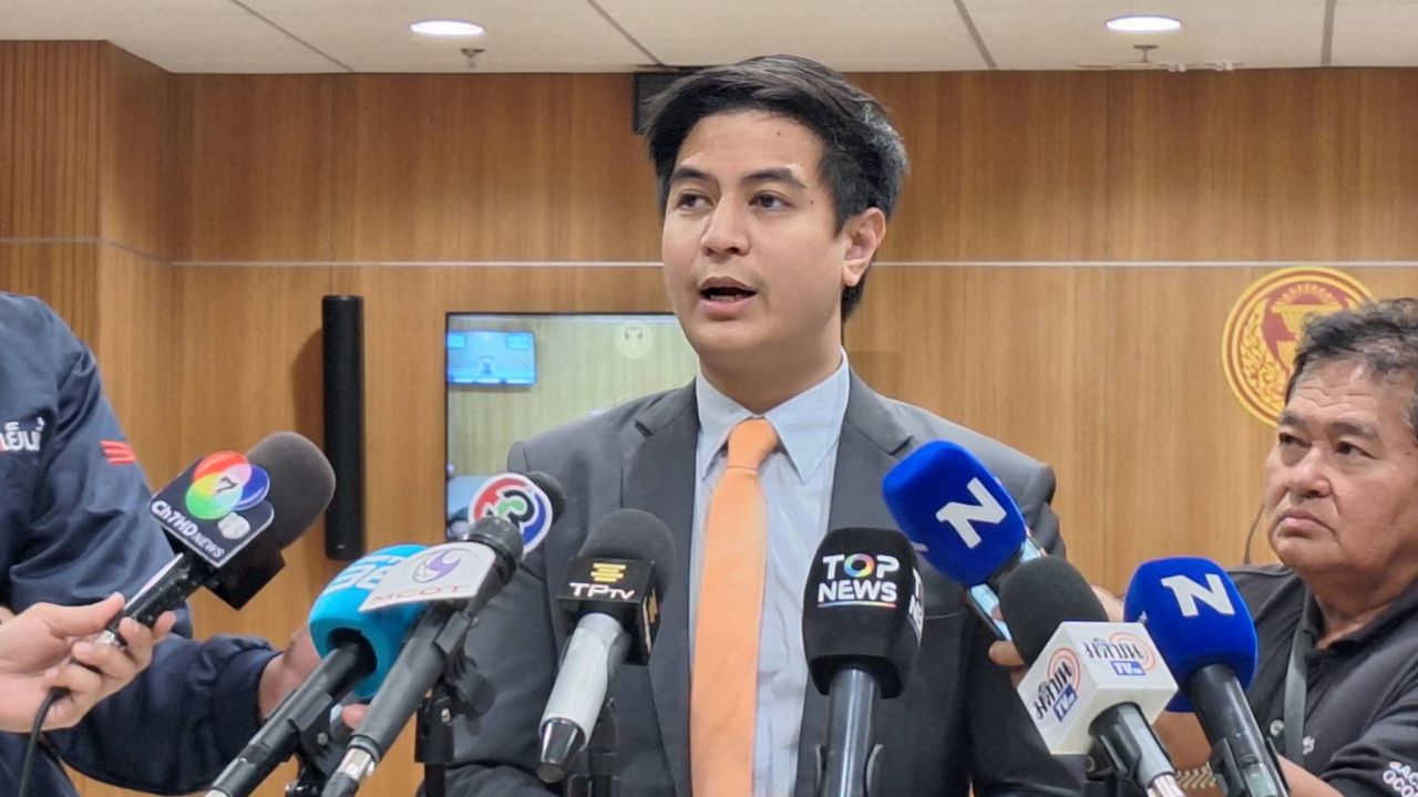 'พริษฐ์' รับลูก 'ทนายอั๋น' เกาะติดคดี 'ศักดิ์สยาม' โว 140 สส.-สว.หนุน จ่อเดินหน้าถอดถอน ป.ป.ช.