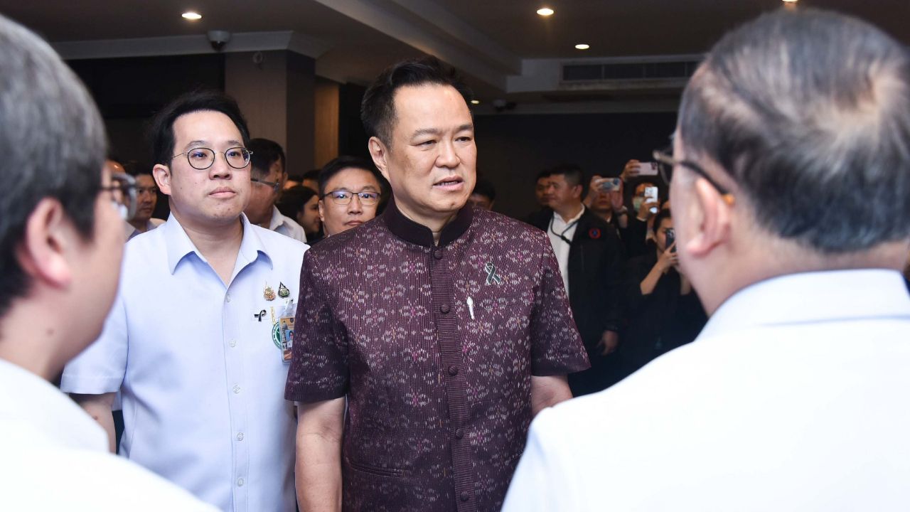 นายกฯ เผย ครม. รับทราบเรื่องถ่ายทอดสดฟุตบอลโลกแล้ว คนไทยต้องดูฟรี