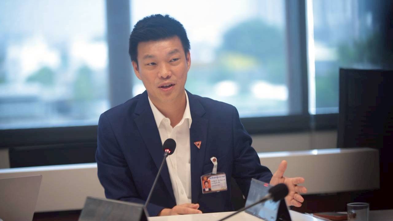 'ณัฐพงษ์ - ปิยรัฐ' แฉขบวนการทุนเทาข้ามชาติ ตั้งบริษัทนอมินีกว้านซื้อบ้านหรูสะสมของผิดกฎหมาย