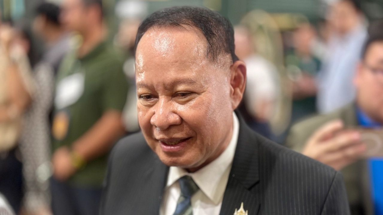 ศาลฎีกาพิพากษา ถอนสิทธิเลือกตั้ง 'เอกราช ช่างเหลา' 10 ปี ยักยอก 396 ล้าน เงินสหกรณ์ฯ