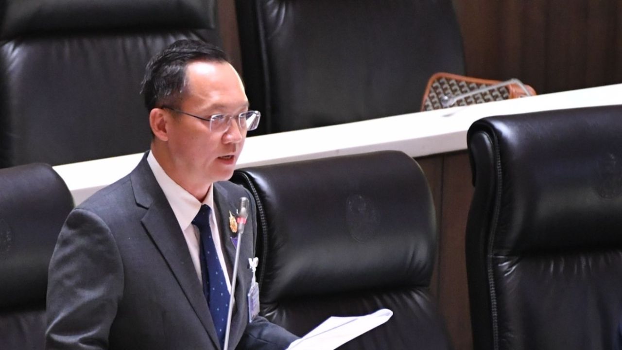 'อัครเดช' ชี้ร่างศาลทหาร ปชน. แทรกแซงกระบวนการยุติธรรม
