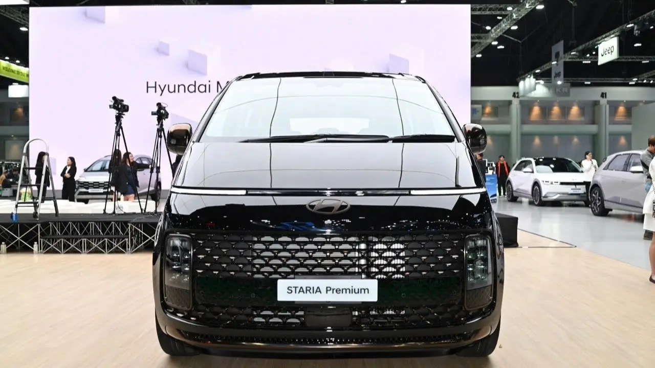 HYUNDAI เปลี่ยนฐานนำเข้า STARIA Diesel เป็น มาเลเซีย ลุยเขย่าตลาดเอ็มพีวี 11 ที่นั่ง