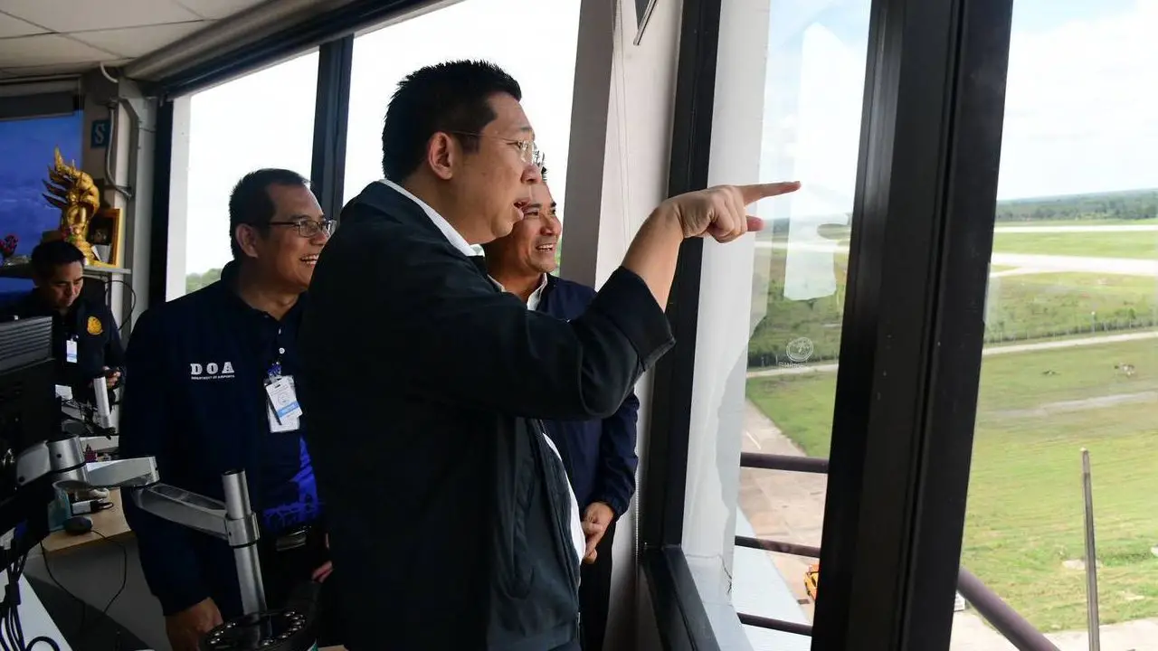 'ภัทรพงศ์' สั่งวิทยุการบินฯ ต่อเวลาหั่นค่าบริการ 30% พยุงสายการบินเซ่นพิษตะวันออกกลาง