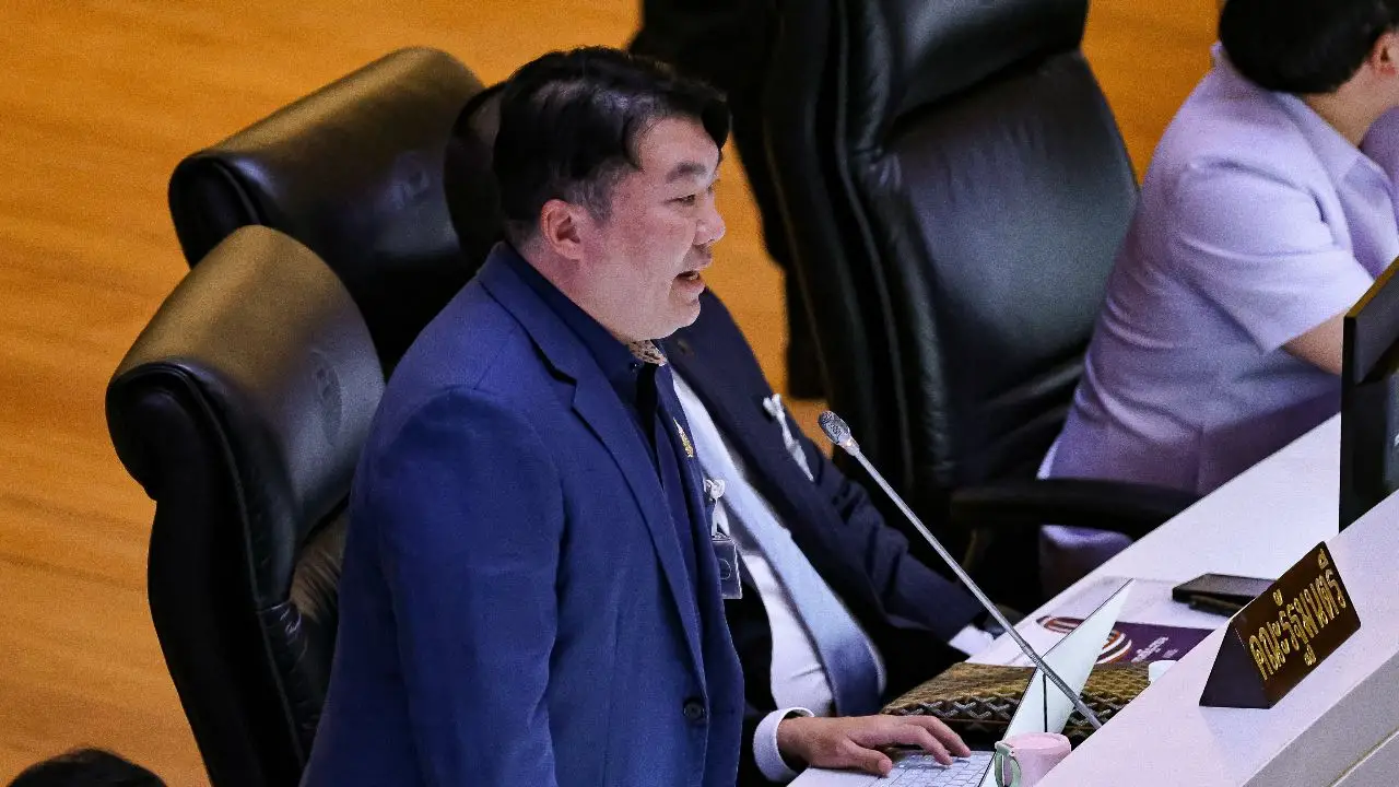 งบปี 70 'สิริพงศ์' แจงงบคมนาคม-ปมผู้รับเหมาชั้นพิเศษ สภาฯ สั่งพักประชุมวันแรกแล้ว