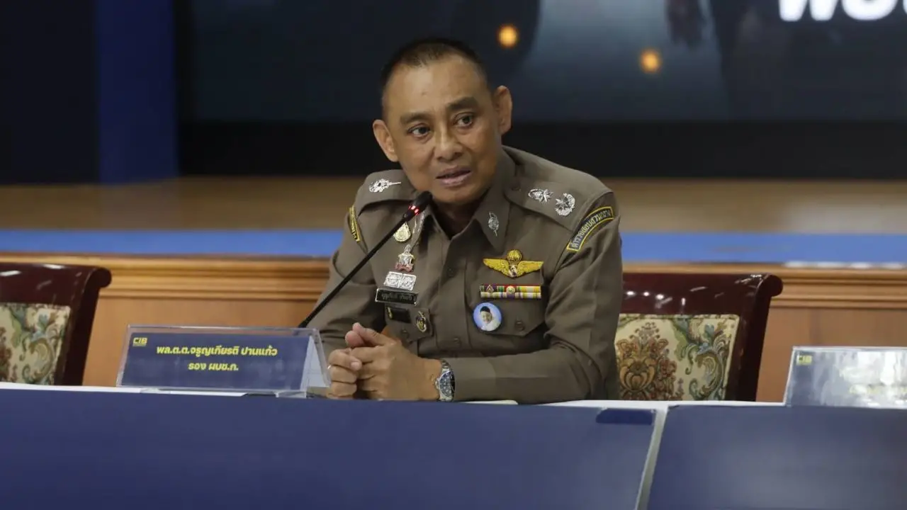 'บิ๊กเต่า' แถลงเปิดเส้นเงินมัด 'ปลัดภูเก็ต' เรียกเงินช่วยสอบท้องถิ่น-เคลียร์ปมที่ดิน