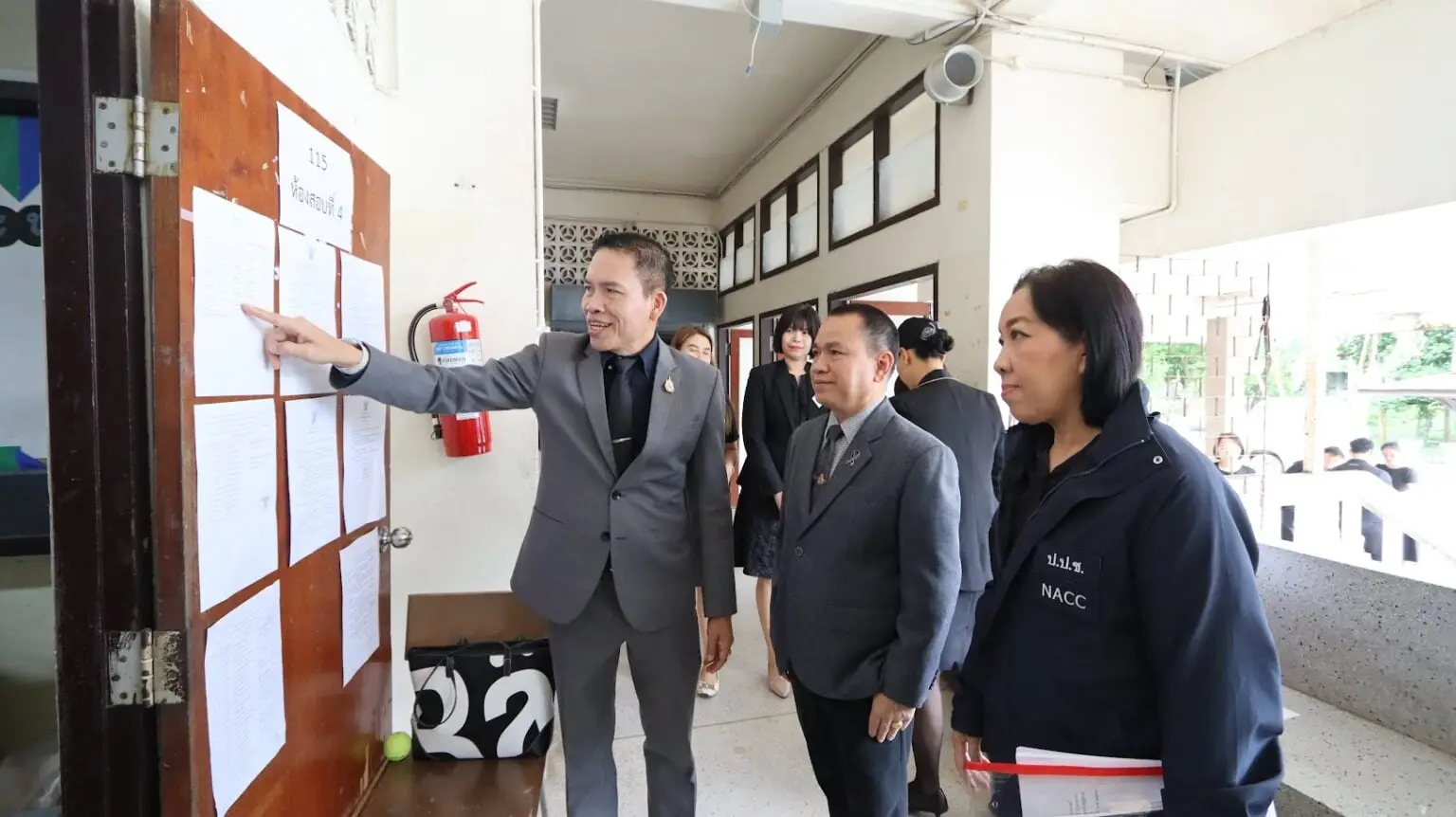 สพม.เลย หนองบัวลำภู สอบคัดเลือกภาค ก และภาค ข 'ครูผู้ช่วย' วันแรกฉลุย โปร่งใส