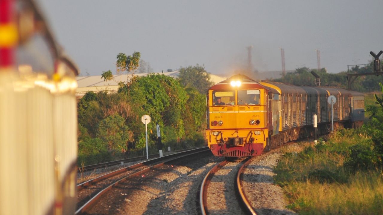 บอร์ด รฟท. ไฟเขียวกู้เงิน 1.8 หมื่นล้าน เสริมสภาพคล่อง ปี 70 เหตุแบกขาดทุนสายสีแดง
