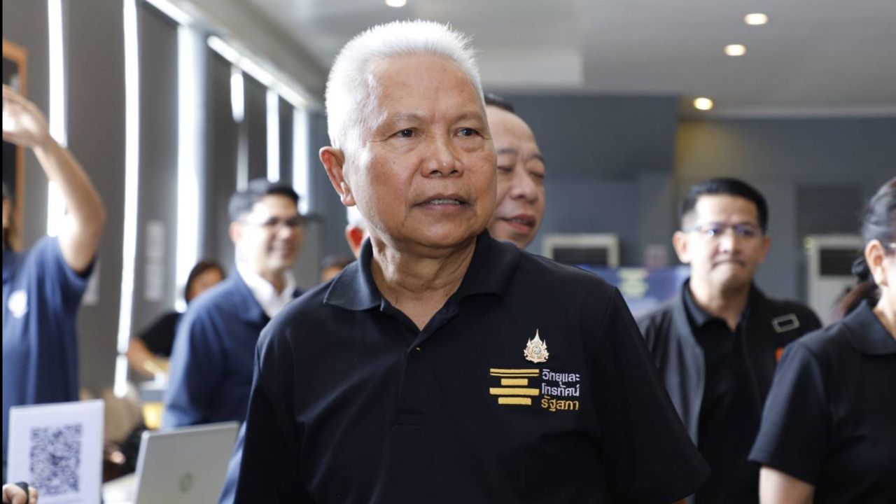 'โสภณ' ผุดโปรเจกต์ เปิดรัฐสภาให้ประชาชนนำสินค้ามาขาย ตั้งใจให้เป็นแลนด์มาร์คแบบรัฐสภาต่างประเทศ