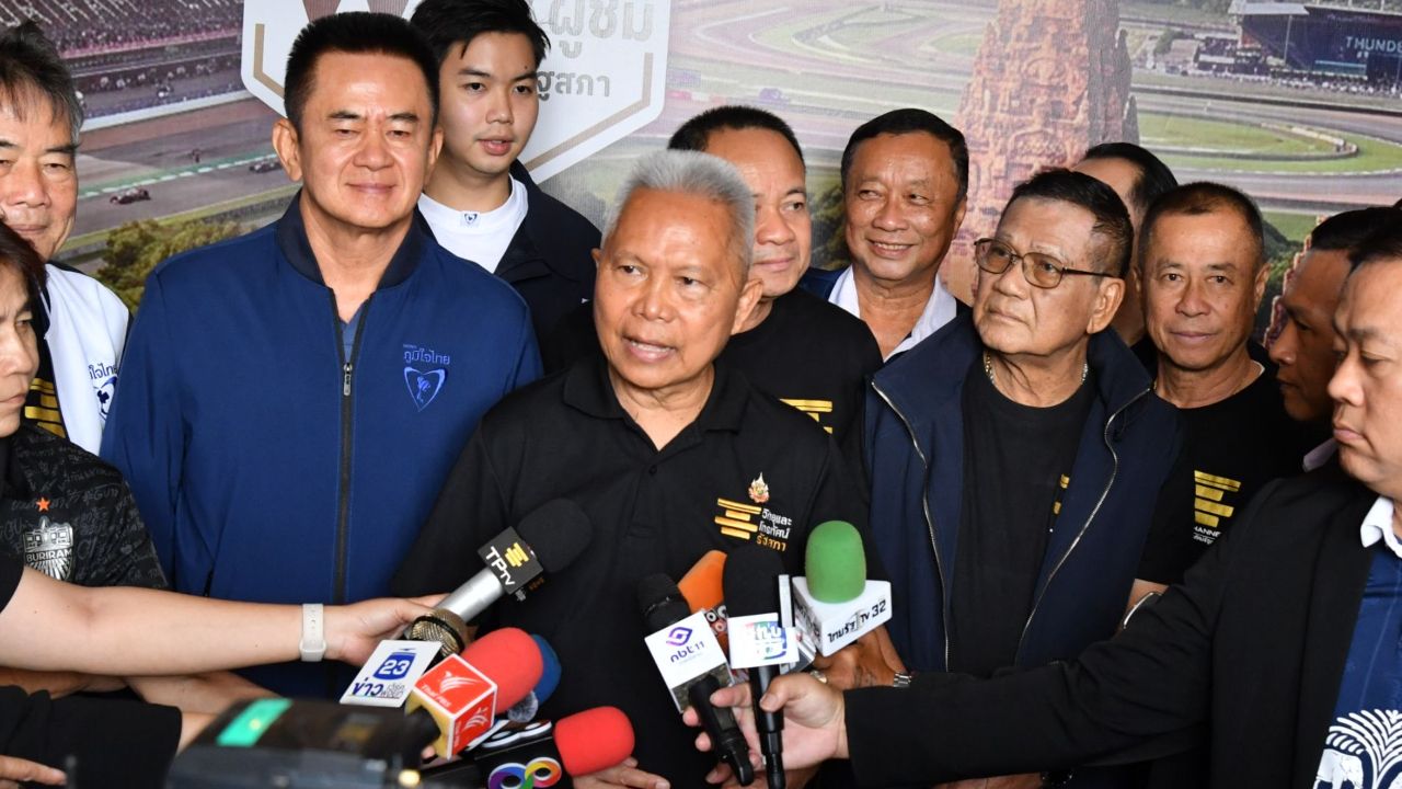 'โสภณ' แจง นำร่องเคารพธงชาติ หวังสร้างภาพลักษณ์รัฐสภาใหม่ เป็นแบบอย่างรักชาติ