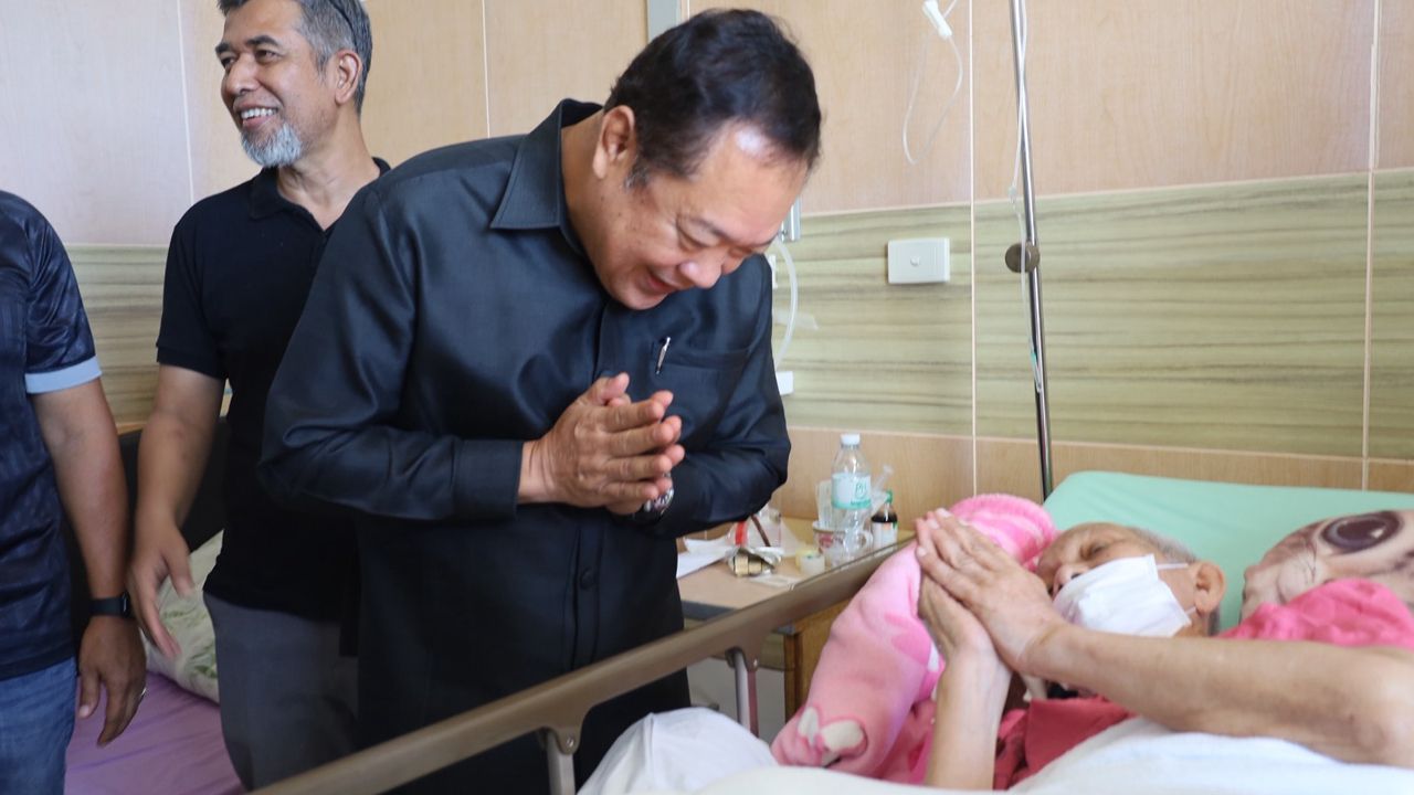 'ทวี' นำคณะพรรคประชาชาติ เยี่ยม 'เด่น โต๊ะมีนา' ย้ำผูกพันในฐานะสะพานเชื่อมทางจิตวิญญาณ