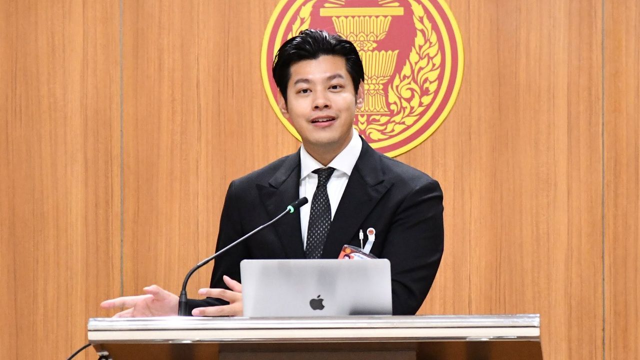 'ศุภณัฐ' ยกบทเรียนฟุตบาทพังไร้เจ้าภาพ จี้ กทม. เปิดแผนที่ทรัพย์สินสาธารณะทั่วกรุง