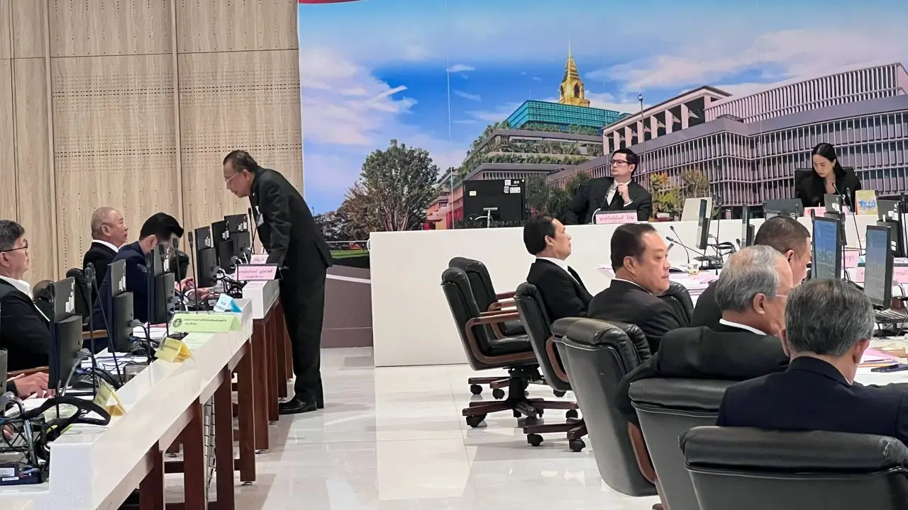วุ่นตั้งแต่เริ่ม 2 กมธ.ร่วมสอบ TH-AI Passport สส.ภูมิใจไทย ท้วง ประชุมตามข้อบังคับหรือไม่