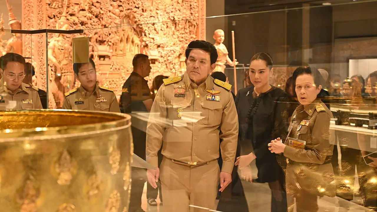 รมว.ท่องเที่ยว เยี่ยมชมพิพิธภัณฑ์ศิลป์แผ่นดิน อยุธยา หนุนเที่ยวเชิงวัฒนธรรม