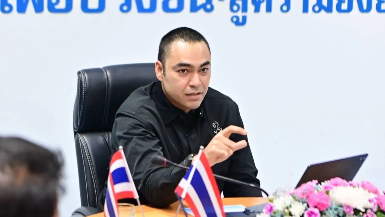 'เจเศรษฐ์' สั่งแจ้งประชาชนหลีกเลี่ยงเส้นทางสะพานเจริญสวัสดิ์ หลังกันสาดอาคารทรุดตัว