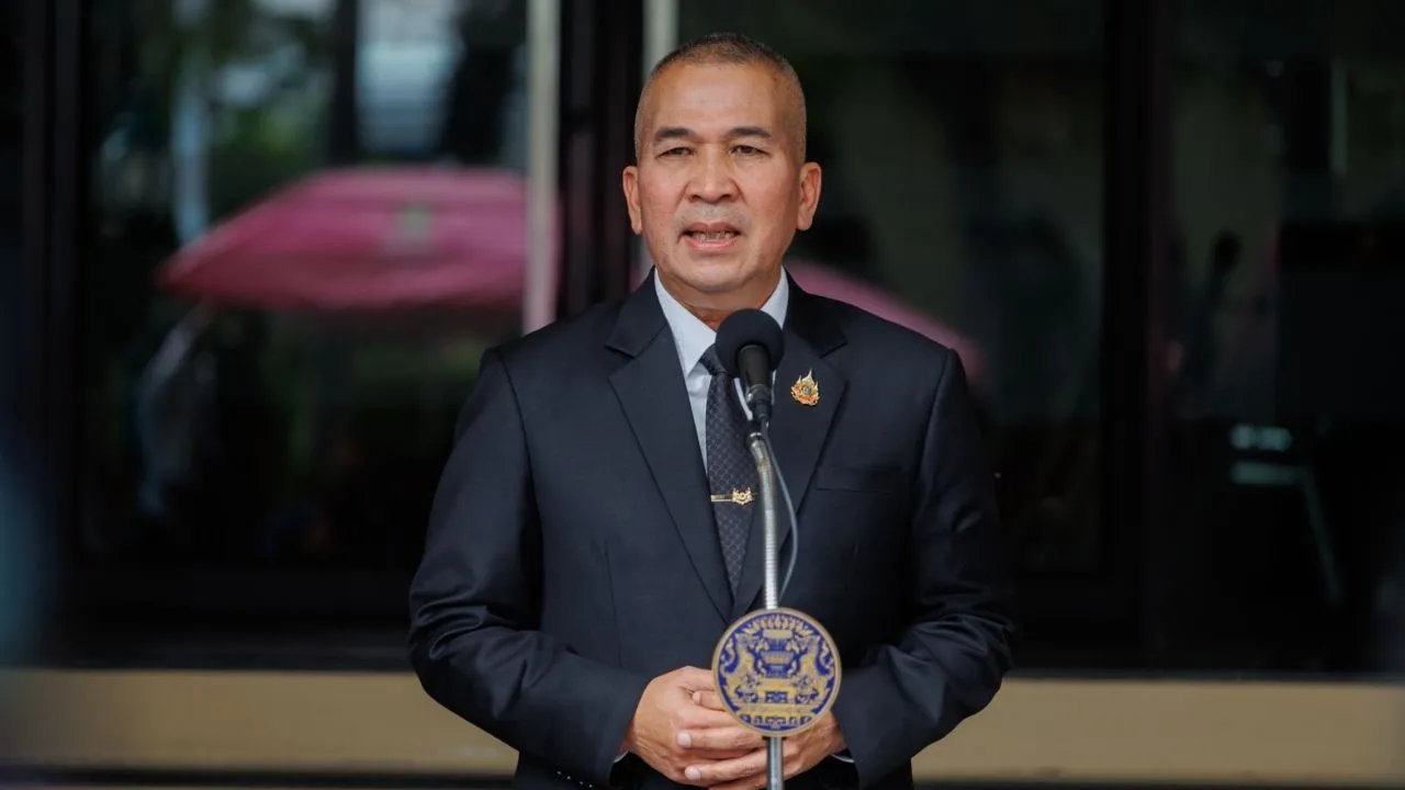 'รุทธพล' ชี้ 'ภาวุธ' ให้ปากคำปมคดีฟอเร็กซ์ อยู่ในสำนวน โยนดีเอสไอพิจารณาแจ้งข้อกล่าวหา หรือไม่