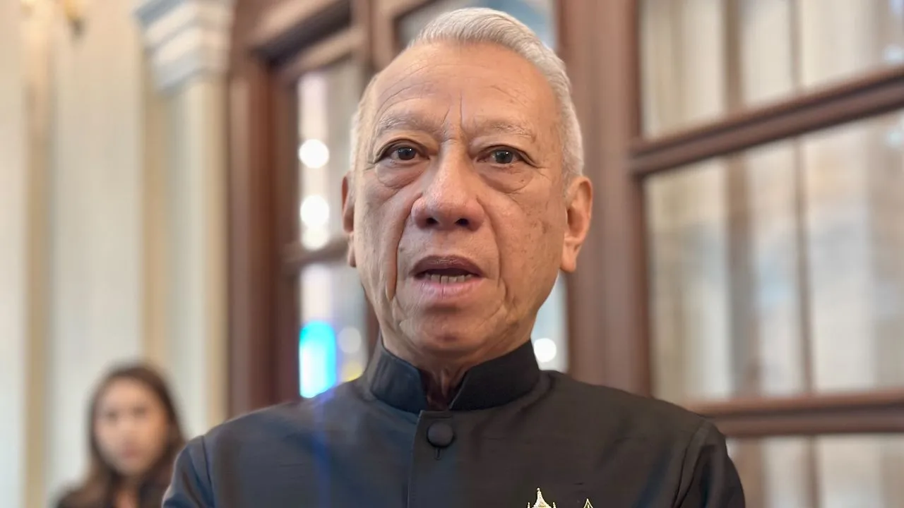 'พิพัฒน์' งัดไม้แข็ง คุมรับเหมาทิ้งงาน-บังคับทำประกัน สกัดซ้ำรอยพระราม 2