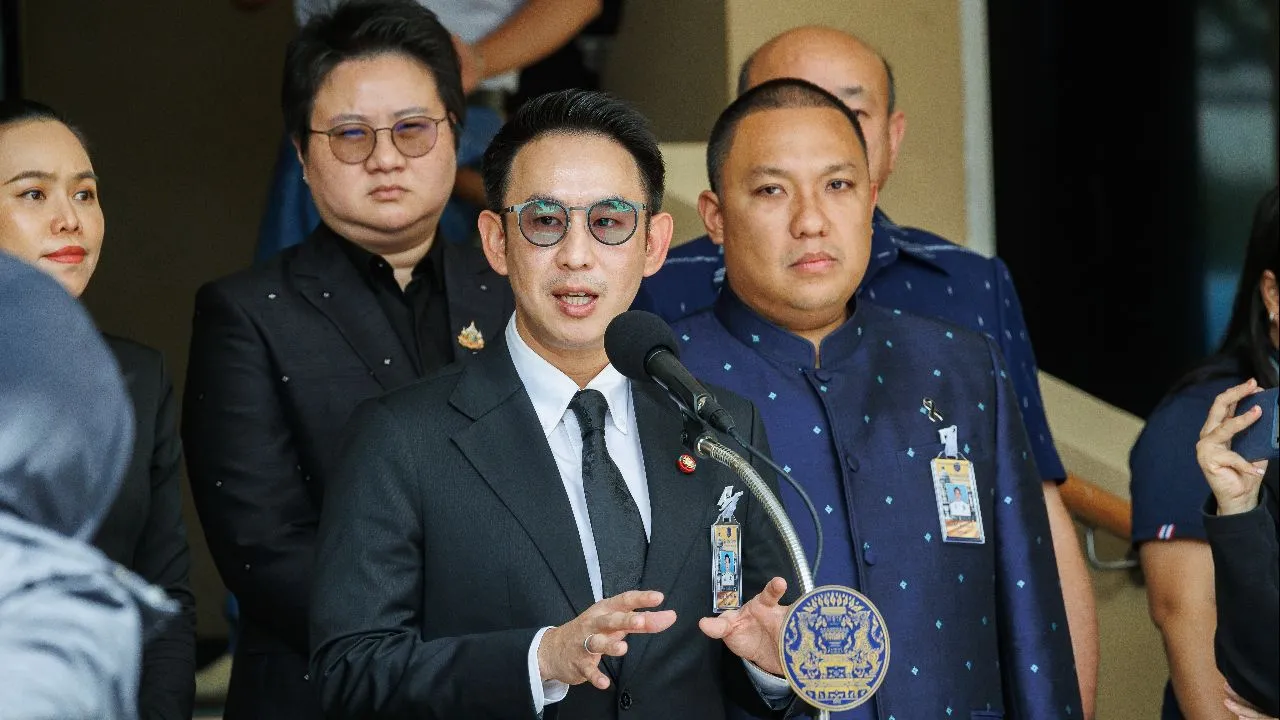 'วรศิษฎ์' ไม่ถอนตัว บอก เป็นแค่ระดับมอบนโยบาย ไม่เกี่ยวกับการตรวจสอบ