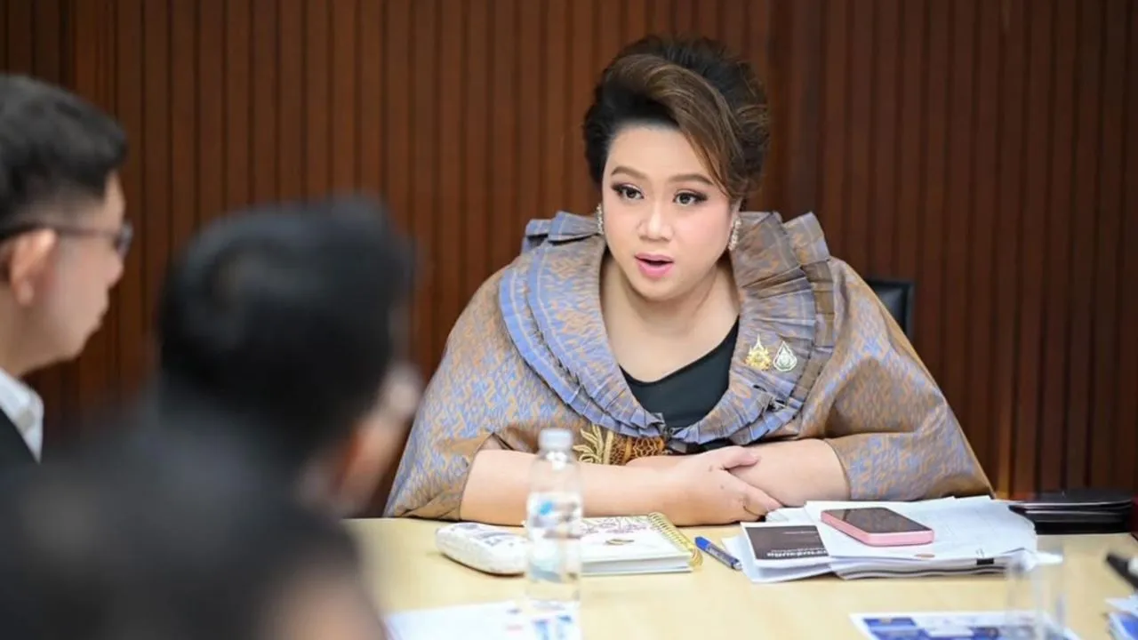 'ศุภมาส' ใช้แนวทาง Lemon Law ส่ง สคบ. ตรวจสอบโชว์รูมจำหน่ายรถยนต์ไฟฟ้าทั่วประเทศ