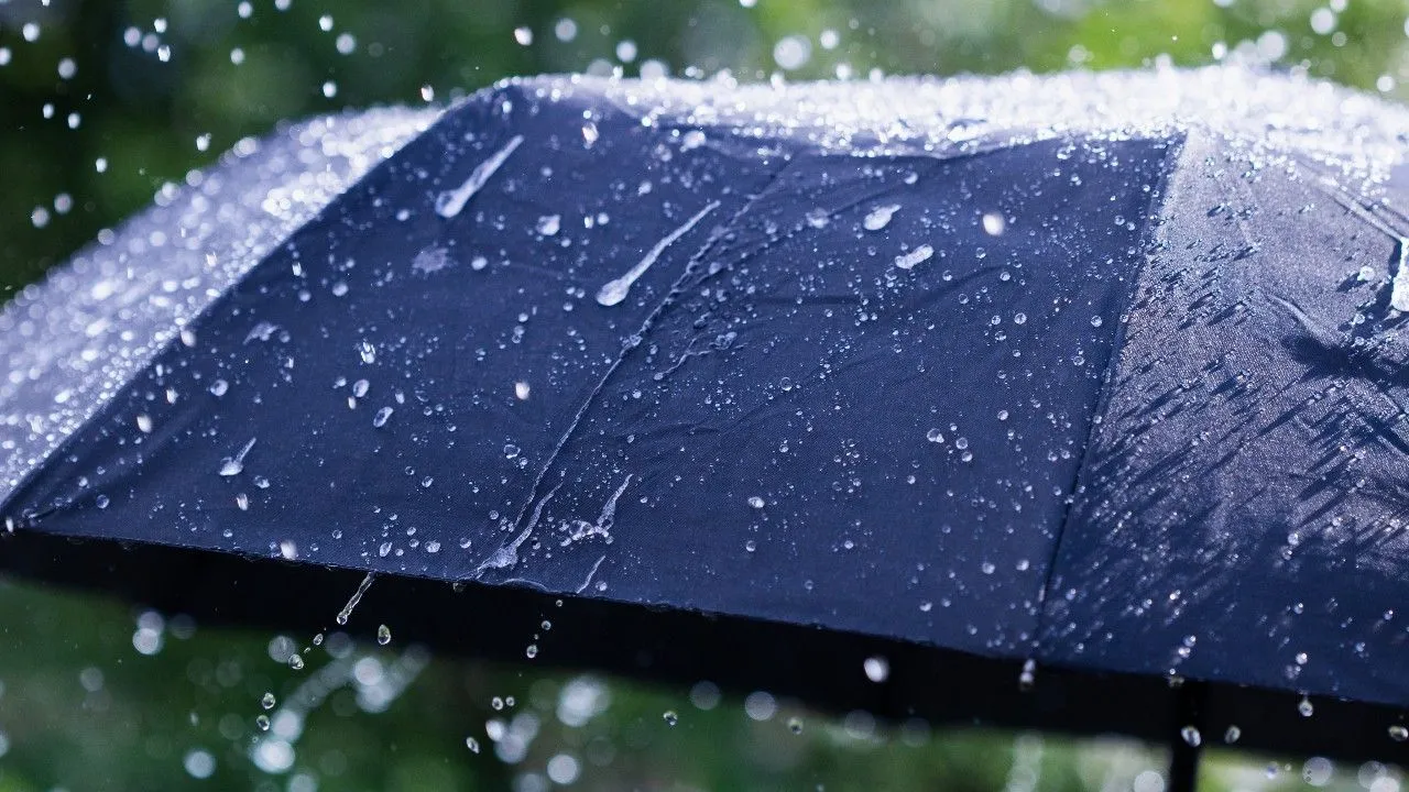 กรมอุตุนิยมวิทยา ประกาศฉบับ 8 เตือนคลื่นลมแรง-ฝนตกหนัก เช็กพื้นที่ได้รับผลกระทบ