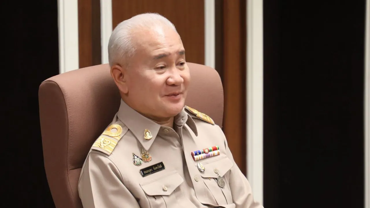 สลับเก้าอี้อธิบดีกรมส่งเสริมวัฒนธรรม-รองปลัด วธ. ต่อเวลาอธิบดีกรมศิลปากร อีกปี