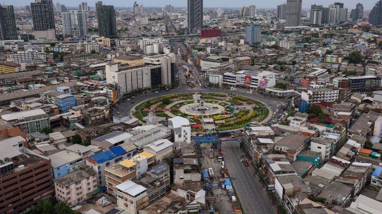 6 โมงเช้าพรุ่งนี้ เปิดจราจร 3 เลน วงเวียนใหญ่มุ่งหน้าสะพานพุทธ-สะพานพระปกเกล้า