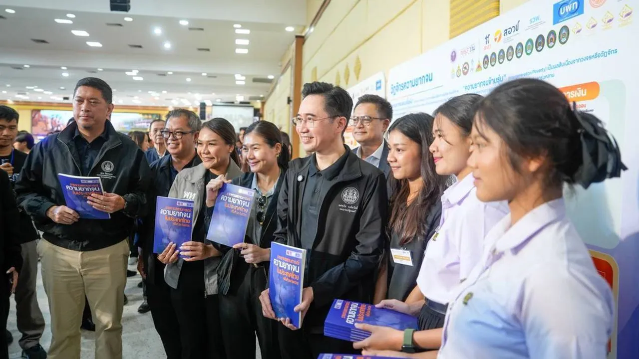 'ยศชนัน' จับมือ พม. ลงพื้นที่ร้อยเอ็ด คิกออฟ Sandbox 'แก้จน