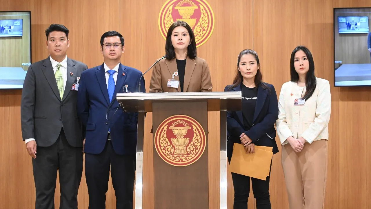 สื่อมวลชนร้องถูกฟ้อง SLAPPs สส.-สว. รุมจวก 'นายกฯ-ภูมิใจไทย' ขู่ฟ้อง 'ยิ่งชีพ' iLaw