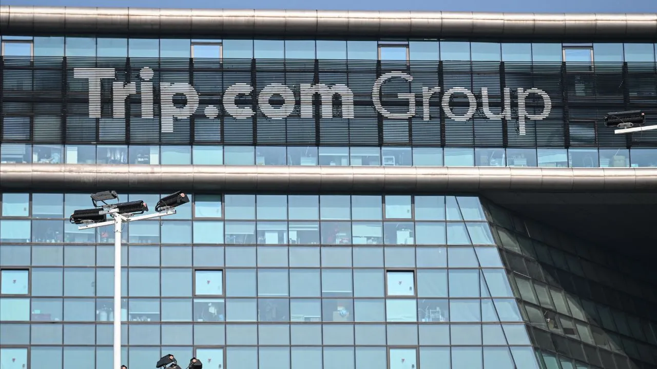 จีนสั่งปรับ Trip.com 2.6 หมื่นล้านบาท ผูกขาดตลาดจองโรงแรมออนไลน์