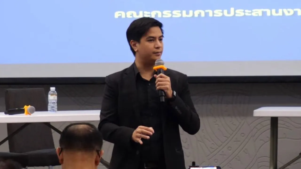 'ไอติม' ขยี้โกงสว. ภาค 2 มีหลักฐานชวนตาค้าง กกต. เดินริบโพย 'มงคล'