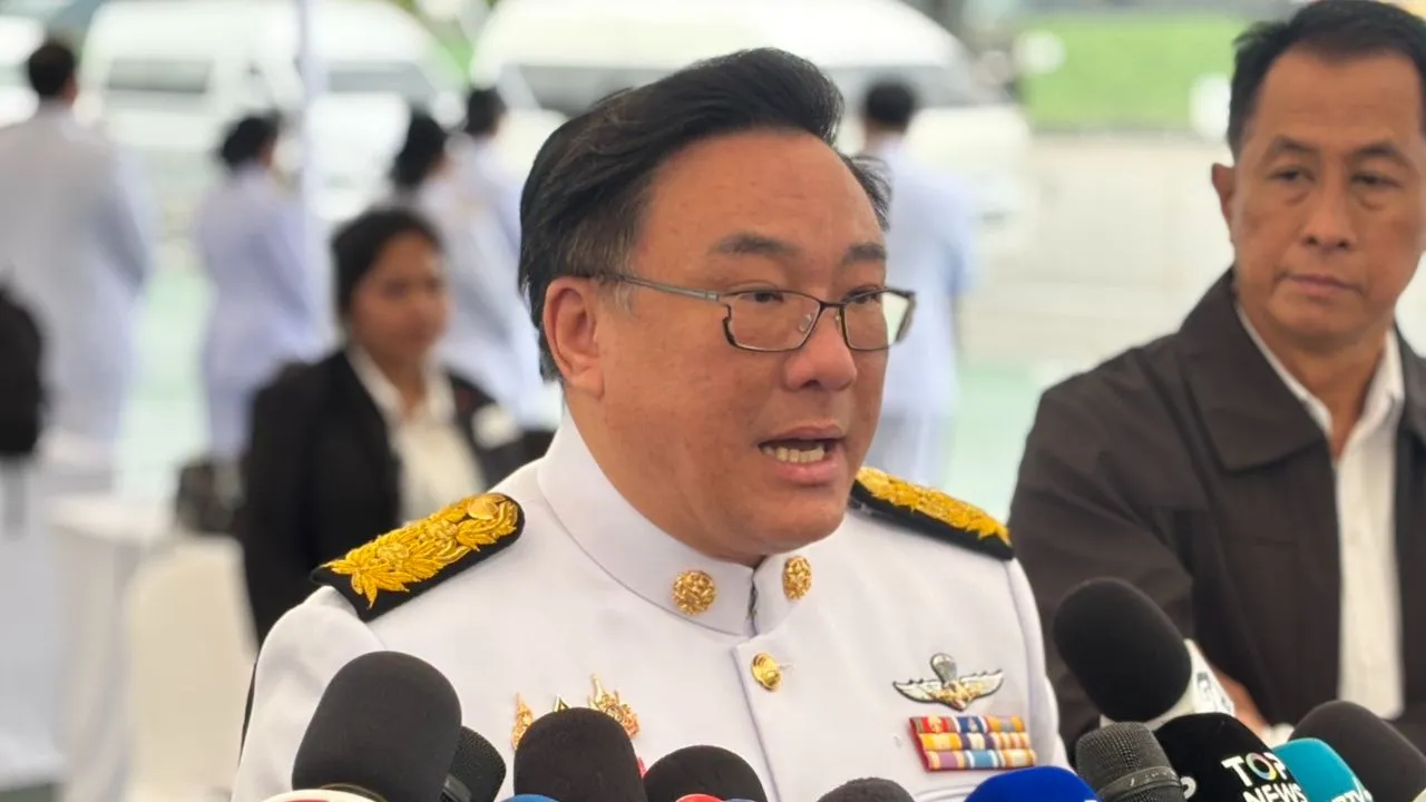'จุลพันธ์' แจงไม่ใช่การเลื่อน แค่ชะลอเลือกตั้ง 'บอร์ดประกันสังคม' รอความชัดเจนศาล
