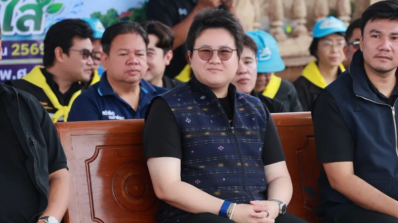 'แนน' สวน 'ณัฐชา' ควรลงพื้นที่รับฟังปัญหาชาวบ้าน มากกว่าสร้างประเด็นว่า 'ภูมิใจไทย' ทะเลาะกันเอง