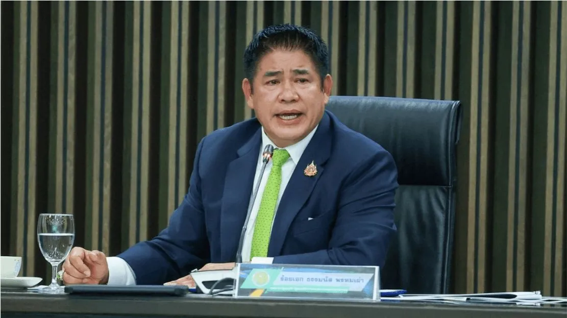 'ธรรมนัส' โต้ข่าวลือบินพบ 'ทักษิณ' ที่โมนาโก