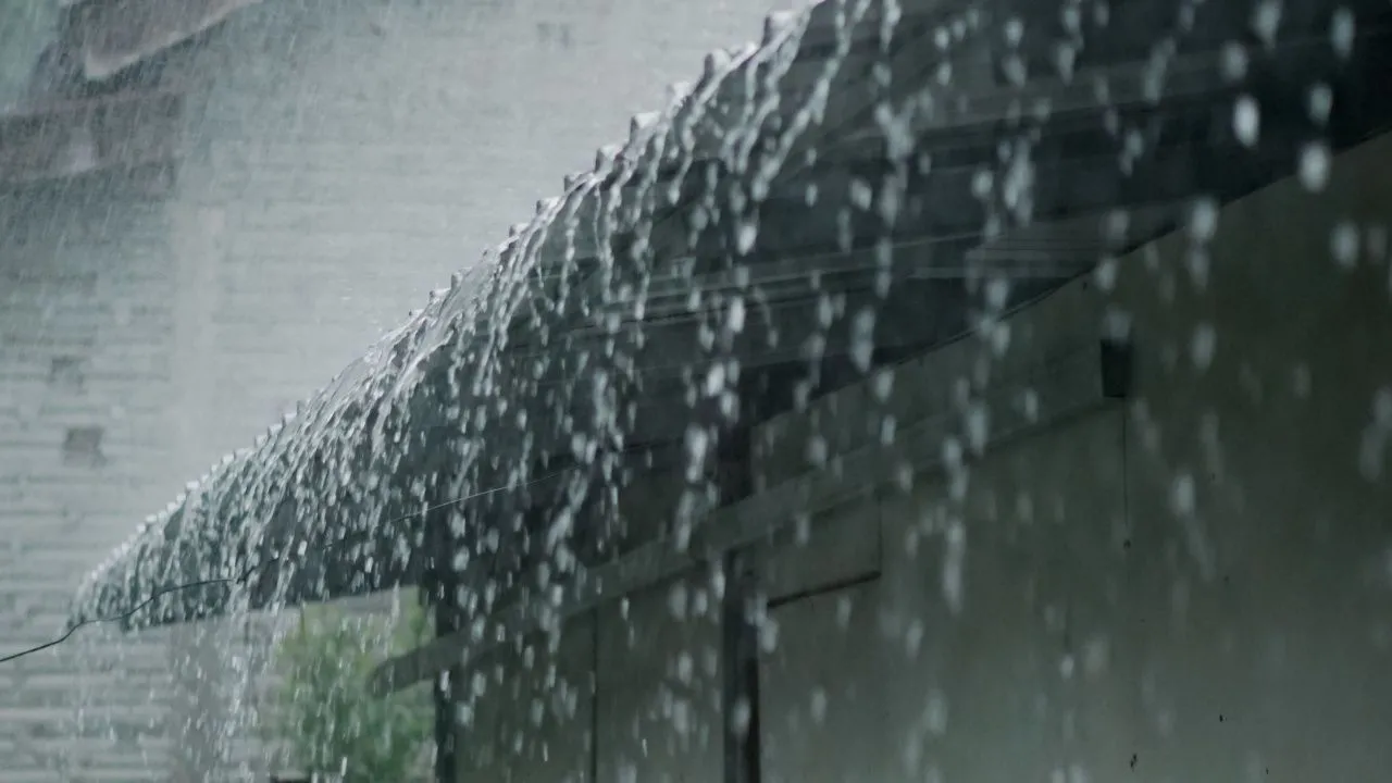 ประกาศฉบับสุดท้าย อุตุฯ เตือน 'ฝนตกหนักถึงหนักมาก' เช็กจังหวัดได้ผลกระทบ