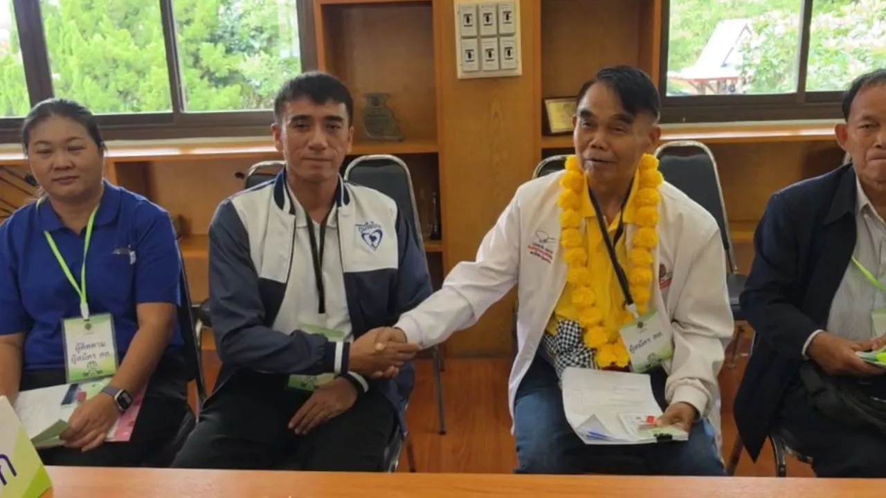 กกต. เผย สมัครเลือกตั้งซ่อม สส.อุดรฯ เขต 3 วันแรก มี 2 คน 'อธิการ-ขจิตร'