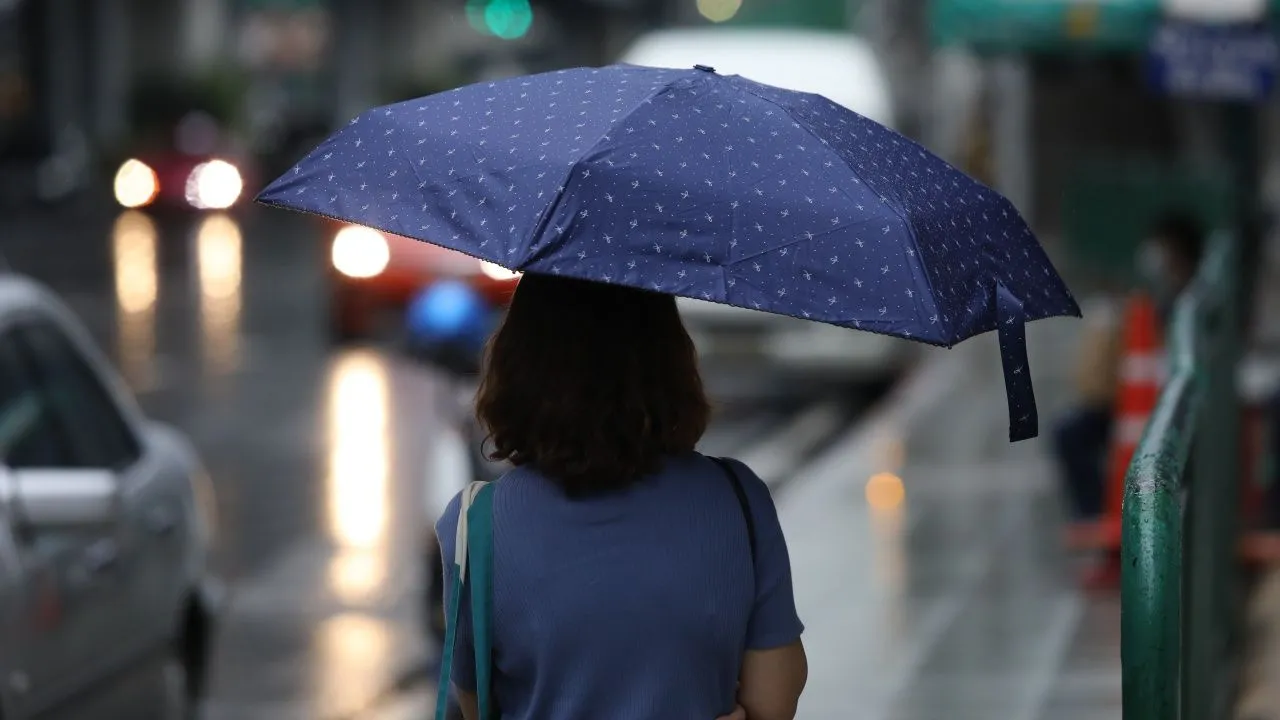 กรมอุตุฯ เตือนไทยยังคงมี 'ฝนตกหนักบางแห่ง' อาจเกิดน้ำท่วมฉับพลัน-น้ำป่าไหลหลาก