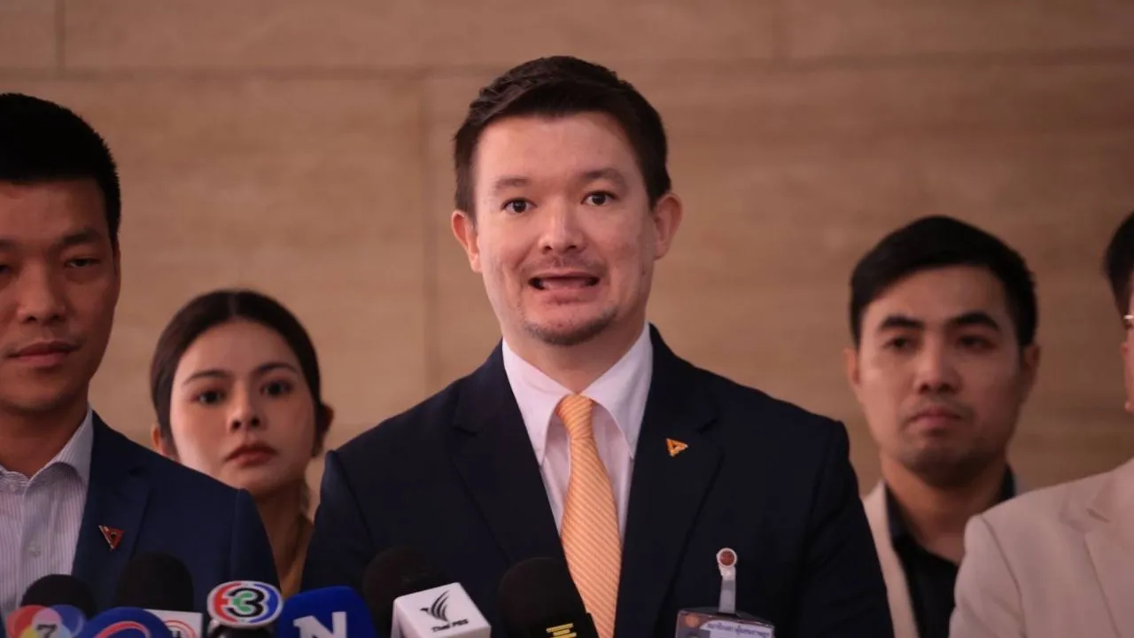 'ภัทรพงษ์' ชวนจับตาข้อตกลงแม่น้ำเป็นพิษ 'ไทย-เมียนมา' ชี้ 1 ปีที่ชาวบ้านริมน้ำกกต้องอยู่กับสารหนู