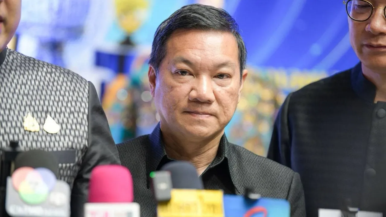 'อรรษิษฐ์' สั่งตรวจสอบหน่วยงานไหนทำข้อมูลประชาชนหลุดว่อนโซเชียล