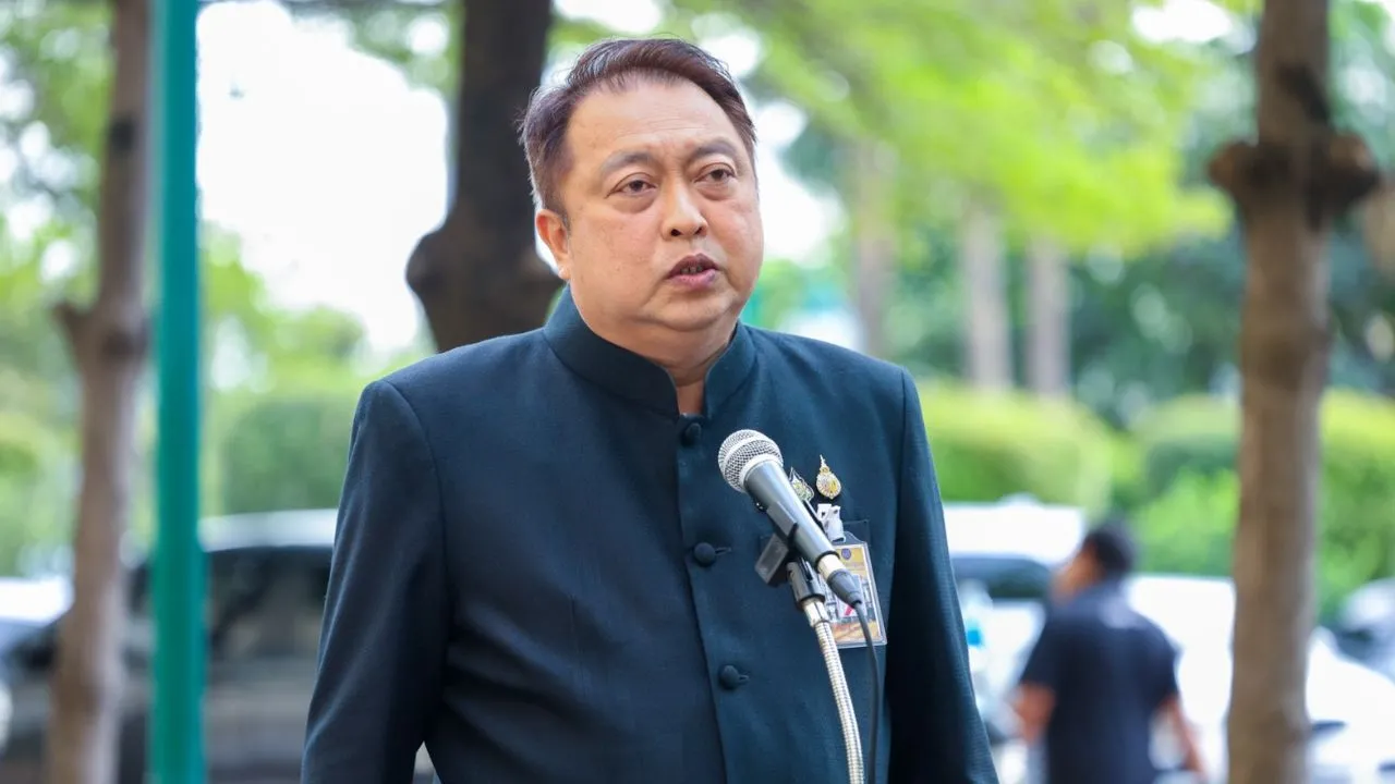 'สุชาติ' รับ 'ปิ่นสักก์' เหมาะนั่งอธิบดีกรมประมง แต่ยังไม่ได้รับการทาบทามจาก ก.เกษตรฯ