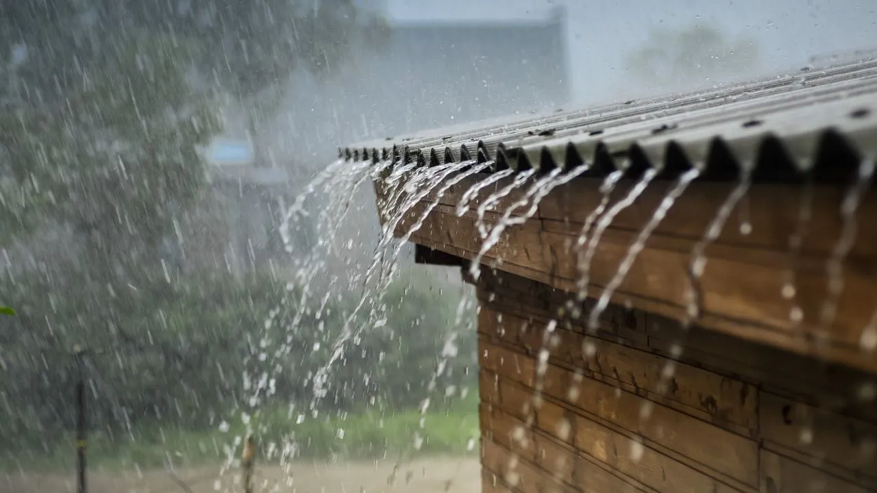 กรมอุตุฯ เตือนไทยยังคงมี 'ฝนตกหนัก' บางแห่ง อาจเกิดน้ำท่วมฉับพลัน-น้ำป่าไหลหลาก