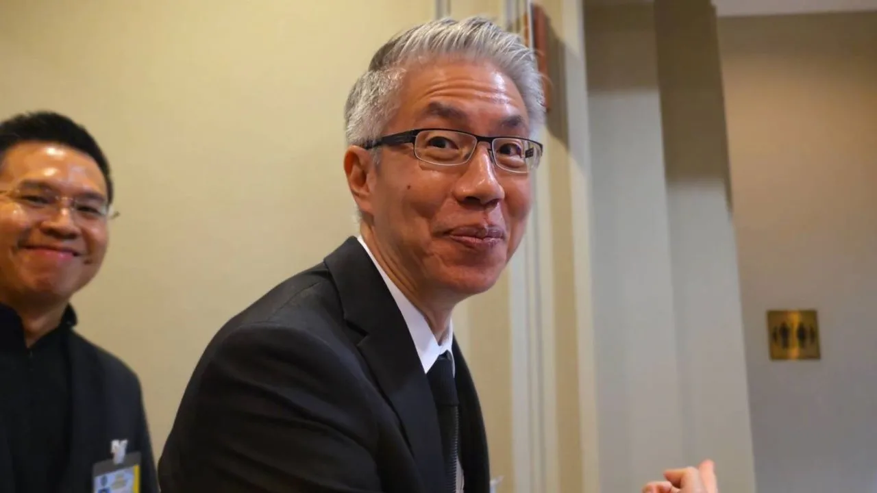 ปลัดอุตสาหกรรม เลี่ยงตอบปมโยกข้ามห้วยไปพลังงาน บอกเป็นเรื่องของผู้ใหญ่